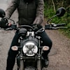 beeline_sat-nav_moto-2_black_lifestyle2.jpg