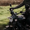 beeline_sat-nav_moto-2_black_lifestyle3.jpg