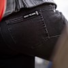 bull-it_motorcycle-jeans_ladies-raven-straight-covec-jeans_black_lifestyle4.jpg