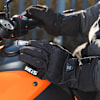 keis_gloves-textile_g701s_heated-armoured-short_lifestyle5.jpg