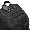 oakley_luggage_backpack_enduro-3-0-big_blackout_detail4.jpg