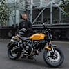 oxford_jacket-textile_bomber-d2d_black_lifestyle.jpg