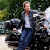 oxford_leather-jacket_hampton_black_lifestyle3.jpg