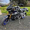 pyramid-fly-screen-matt-black-yamaha-mt-10-sp-(22-)_detail1.jpg