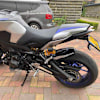 pyramid-hugger-sp-colours-yamaha-mt-09-sp-20172020_lifestyle1.jpg