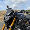pyramid-metal-fly-screen-matte-black-yamaha-mt-09-20212023_lifestyle1.jpg