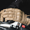 rev-it_gloves_leather_fly-3_olive-green_lifestyle2.jpg