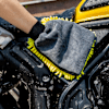 riderr_cleaning-accessory_luxury-wash-mitt_lifestyle3.jpg