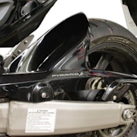 Pyramid Hugger Gloss Black - Honda CB600 F Hornet / CBR600 F