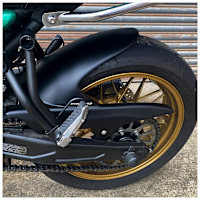 Pyramid Hugger Matt Black - Kawasaki Z 650 / RS / Ninja 650