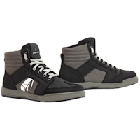Forma Ground Dry Boots - Black / Grey