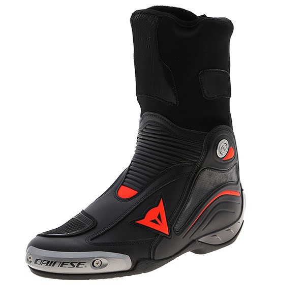 Dainese_Axial_D1_In_Boots-Black-Fluo_Red_front_left_quarter_415669.jpg