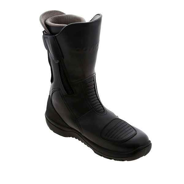 Daytona_Roadstar_Pro_Gore-Tex_Boots-Black_front_right_quarter_517313.jpg