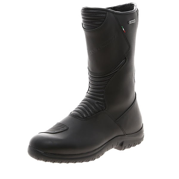 Gaerne_Black_Rose_Gore-tex_Boots-Black_front_left_quarter_282067.jpg