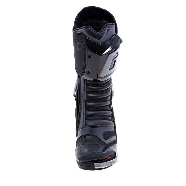 Gaerne_GP1_Evo_Boots-Black_front_toe_486523.jpg