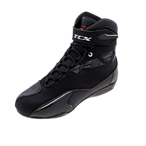 TCX_Zeta_Waterproof_Boots-Black_front_left_quarter_561264.jpg