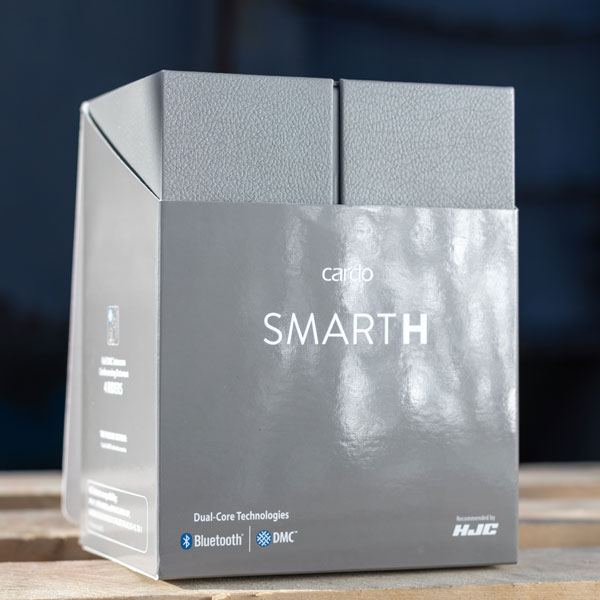 cardo_intercom_smarth-h_lifestyle1.jpg