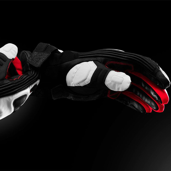 furygan_gloves_balmaz-all-season_black-pearl-red_detail6.jpg