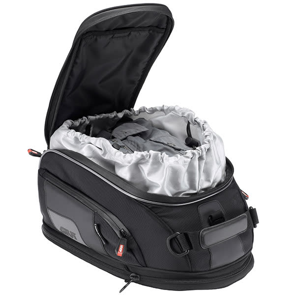 givi_xstream_soft-luggage_tanklock-bag_xs307_detail2.jpg