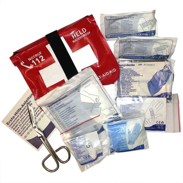 held_first-aid-kit_red_detail1.jpg
