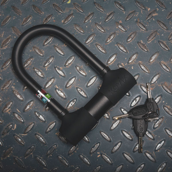 korvix_steel_u-lock_lifestyle1.jpg