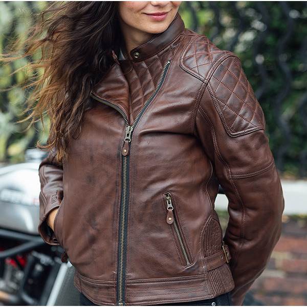 merlin_bristol-ladies-leather-jacket_brown_lifestyle1.jpg