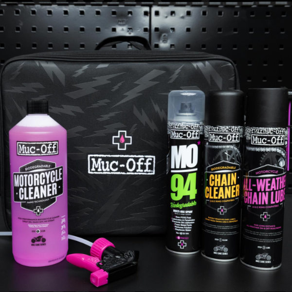 muc-off_cleaning-accessories_moto-valet-kit_essentials.jpg