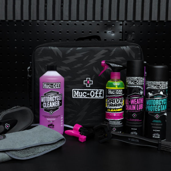 muc-off_cleaning-accessories_moto-valet-kit_mega.jpg