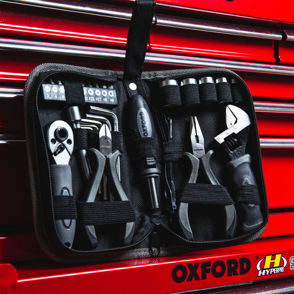 oxford_accessories_biker_tool_kit_pro_lifestyle4.jpg