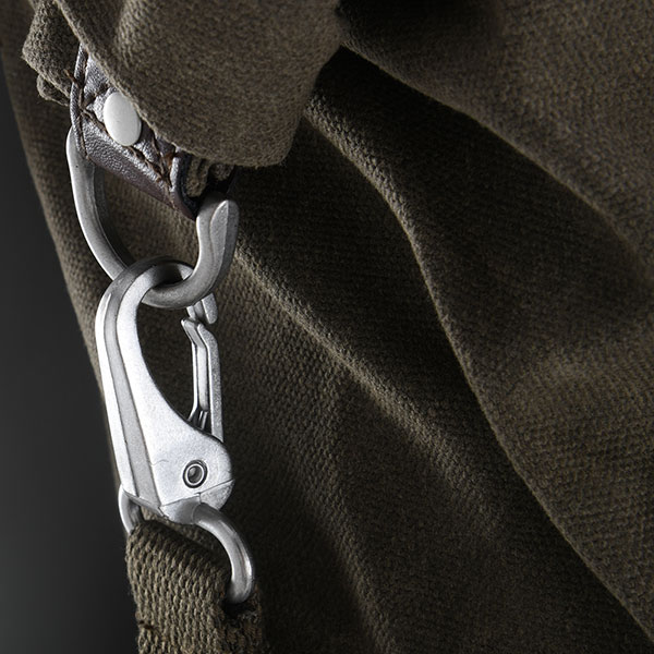 oxford_heritage_panniers_40litre_khaki_detail2.jpg