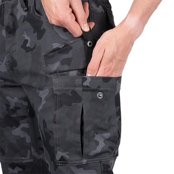 oxford_textile_trousers_cargo-pants_camo_detail6.jpg