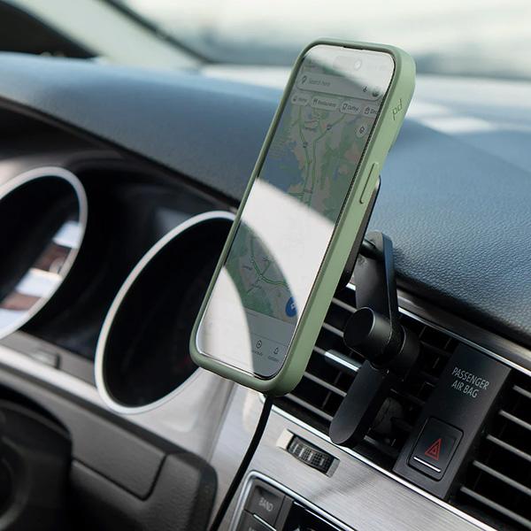peak-design_car-vent-mount_lifestyle4.jpg