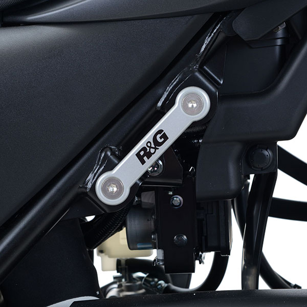 r&g_rear-footrest-blanking-plate_suzuki-sv650.jpg