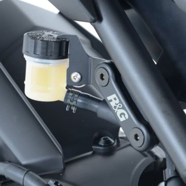 r-and-g-racing_rear-footrest-blanking-plate_yamaha_mt09-tracer_13-15.jpg