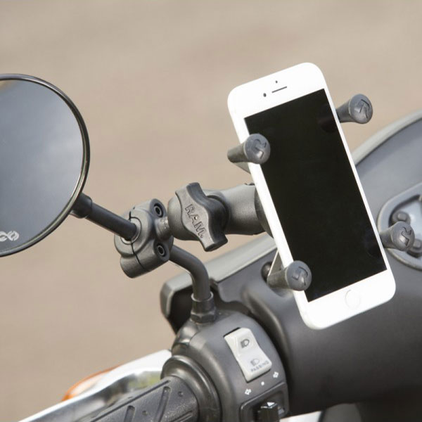 ram_mounts_xgrip_phone_holder_w_small_rail_base_detail1.jpg