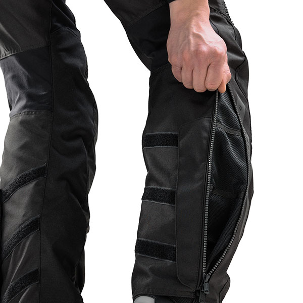 rebelhorn_textile-trousers_hiker-iv-textile-trousers_black_detail4.jpg