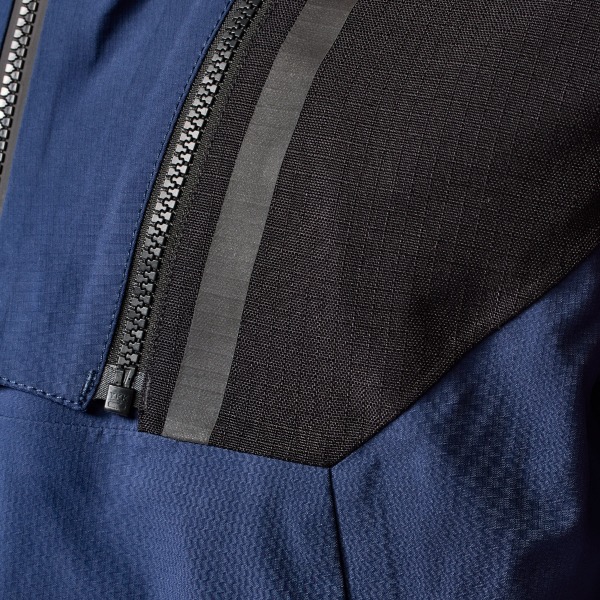 rev'it_trousers_component-3-h2o_black-blue_detail8.jpg