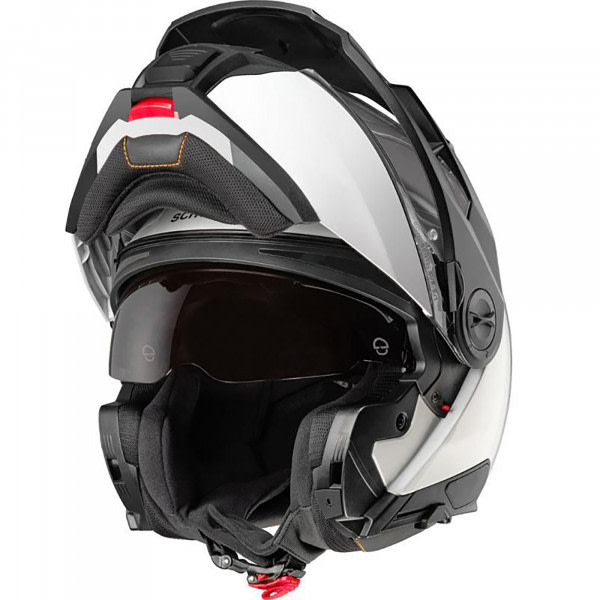 schuberth_helmet_e2_gloss-white_detail1.jpg