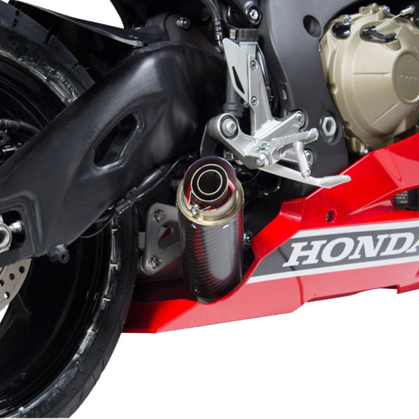 scorpion-exhaust_rp1-gp_honda_cbr1000-fireblade_2017_carbon_on-bike-close.jpg