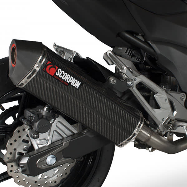 scorpion-exhausts_serket-parallel_kawasaki_z800e_13-16_on-bike-close.jpg