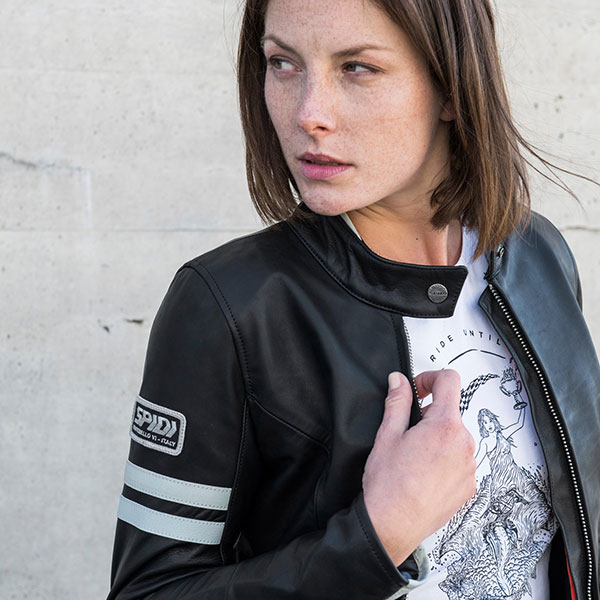 spidi_ladies-leather-jacket_vintage_black_lifestyle1.jpg