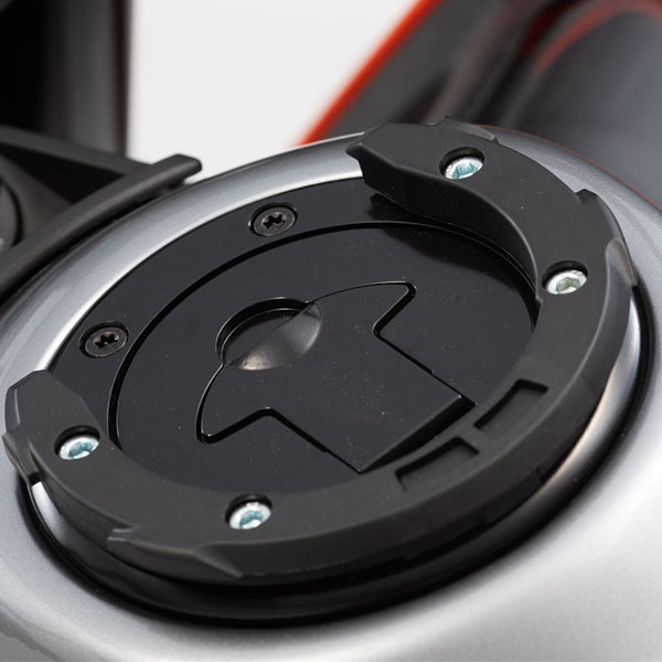 sw-motech-evo-top-ring-ktm-duke-125-390-(17-)-790-(18-).jpg
