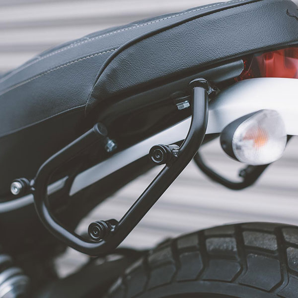 sw-motech-legend-gear-side-bag-kit-ducati-scrambler-sixty2_detail1.jpg
