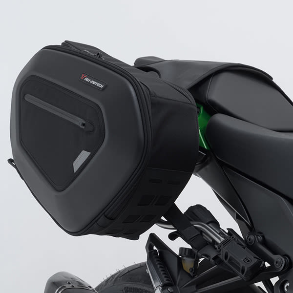 sw-motech_blaze-saddlebags_bc.hta.08.740.30500_detail4.jpg