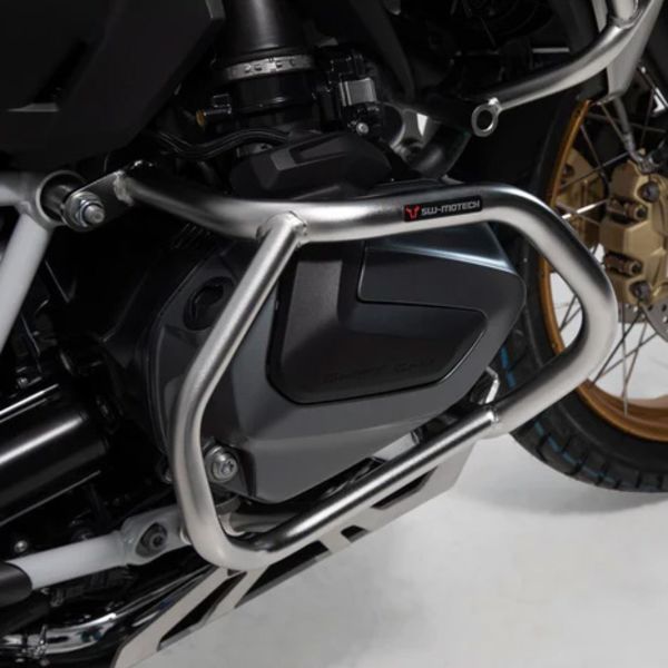 sw-motech_crash-protection_crash-bars_silver_bmw-r1250-gs-r-rs_detail3.jpg