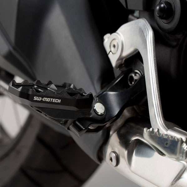 sw_motech_footrest_extension_honda_crf1000l_africa_twin.jpg
