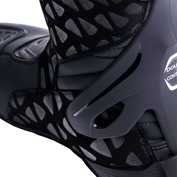 tcx_boots_rt-race_black-grey_detail9.jpg