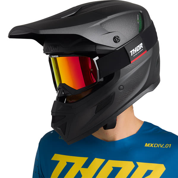 thor_helmets_reflex-sport-carbon_stealth-black_detail4.jpg