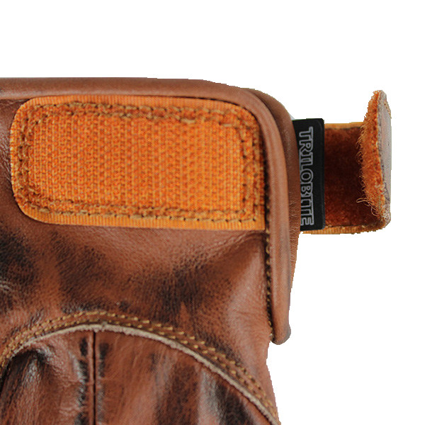 trilobite_ladies_leather-gloves_cafe_brown_detail3a.jpg
