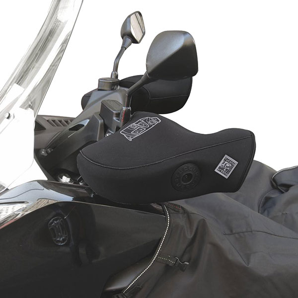 tucano-urbano_accessories_neoprene-handgrip-covers_black.jpg